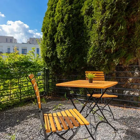 Apartamento Beautfiul For Families With Ac By Renters Varsovia