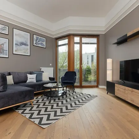 Beautfiul For Families With Ac By Renters Apartament Warszawa