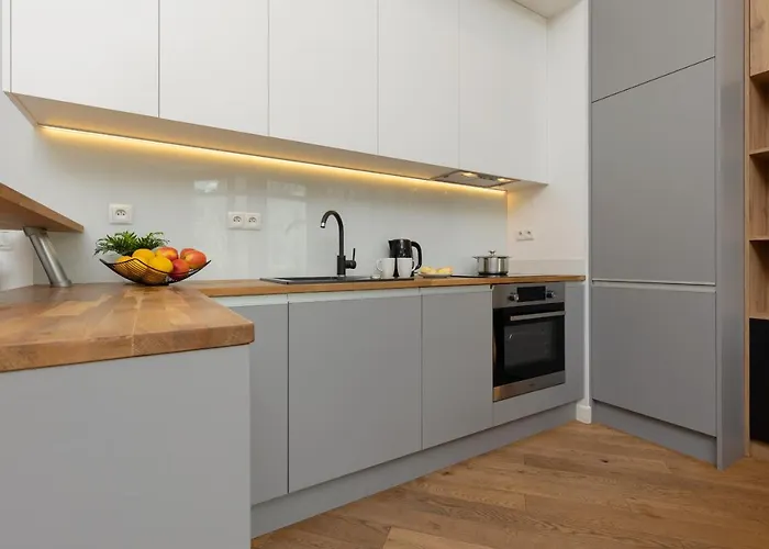 Beautfiul For Families With Ac By Renters Appartement